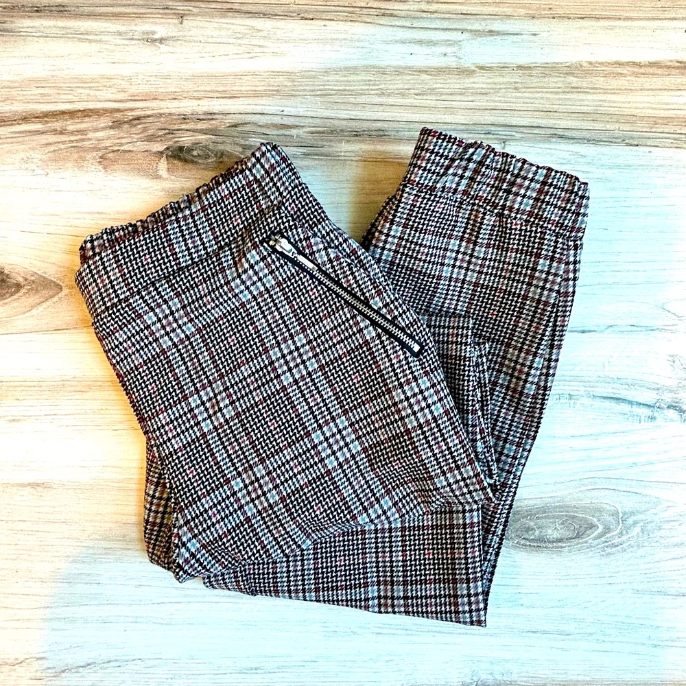 Maurice’s Plaid Ankle Pants Black and Red Size XS